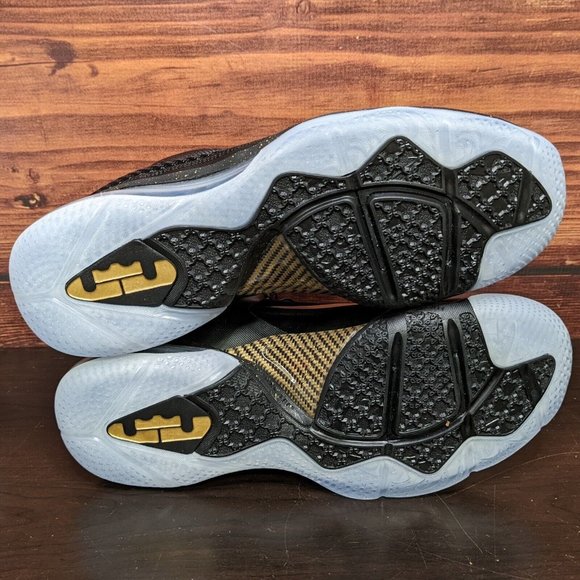 Nike LeBron 9 IX Watch The Throne Men's 11.5 Black Gold 2022 shoes DO9353-001 - Picture 9 of 12